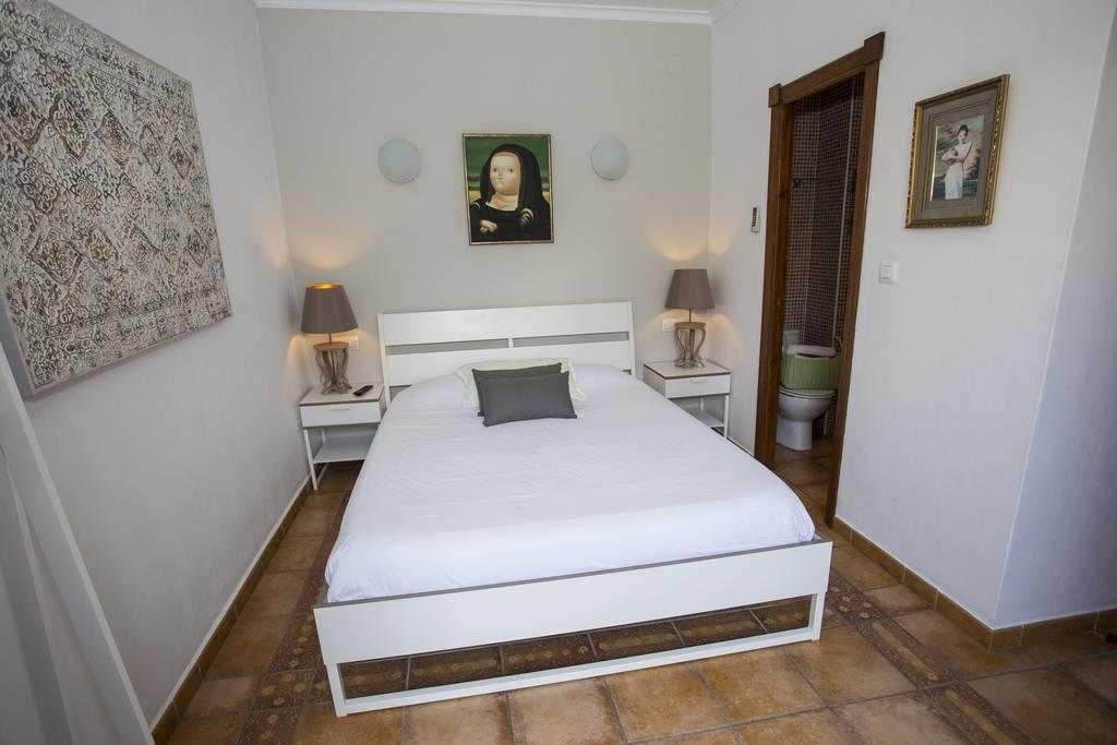 Pension Oliva Buitenkant foto